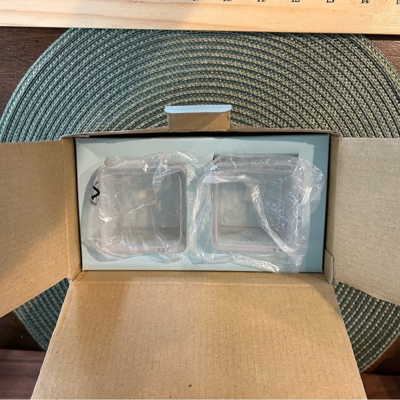 Partylite Square Pair Frosted Votive Candle Holders Set Of 2 P7235 New Open Box. - Picture 2 of 7